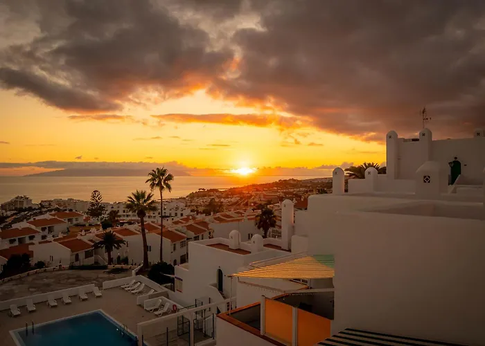 Aloha Garden Ola 公寓 阿德耶